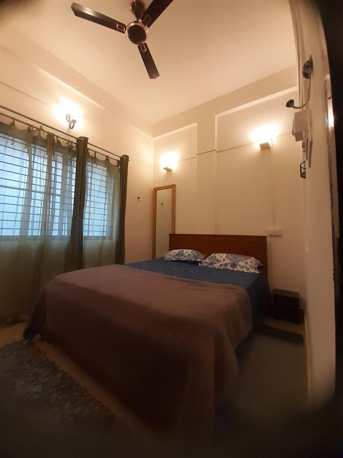 Apartamento Tiny House For Couple Madikeri Exterior foto